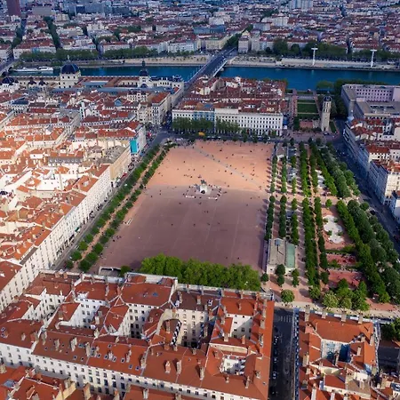 J'Irais Dormir A Lyon-2